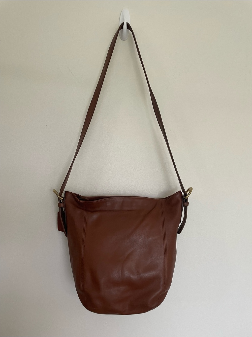 Vintage Coach Monterey Hobo (Style #4027) Tan